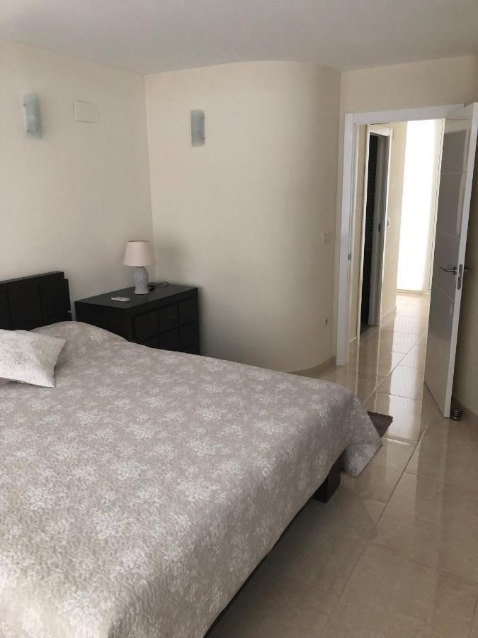Apartamento El Eden Playa De Gandia Exterior foto
