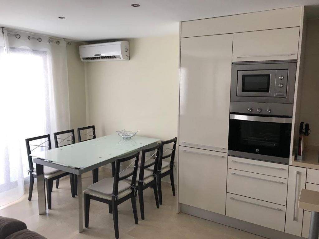 Apartamento El Eden Playa De Gandia Exterior foto