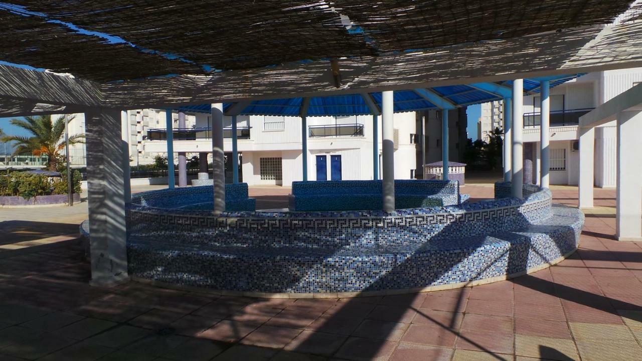 Apartamento El Eden Playa De Gandia Exterior foto