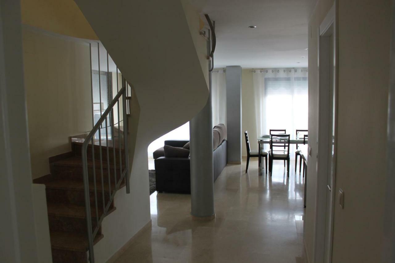 Apartamento El Eden Playa De Gandia Exterior foto