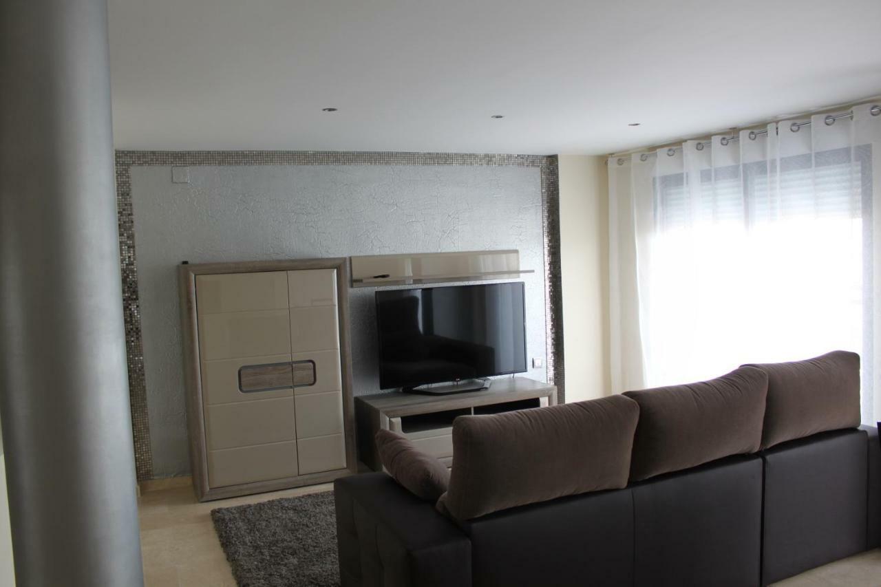Apartamento El Eden Playa De Gandia Exterior foto