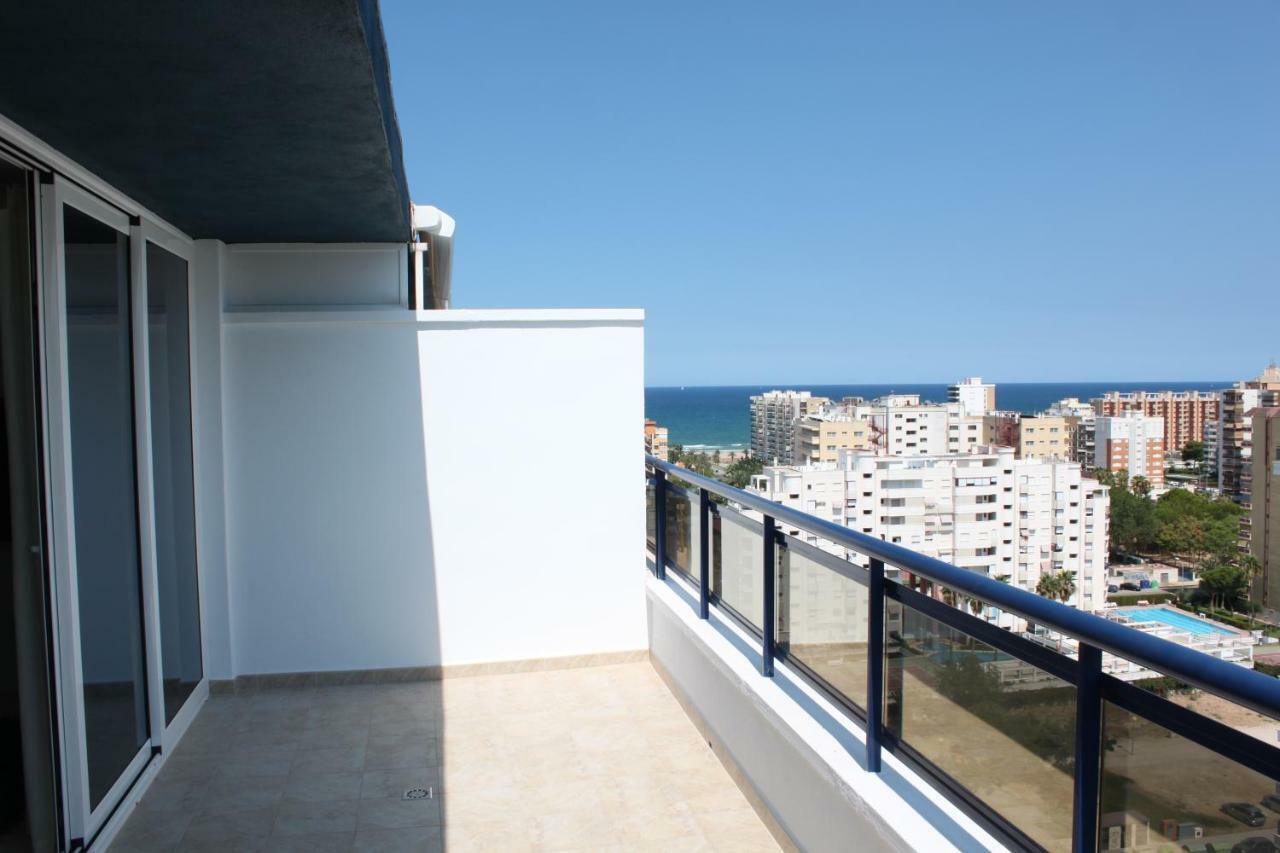 Apartamento El Eden Playa De Gandia Exterior foto